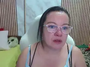 Cristaljonnes_  live sex cam