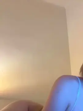 Lola1_2_  live sex cam