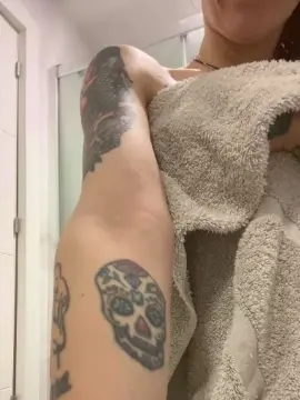 BlancaSKy  live sex cam