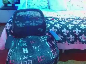 Dominik_girl  live sex cam