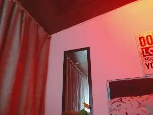 Dominik_girl  live sex cam