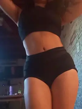 Curvygm  live sex cam