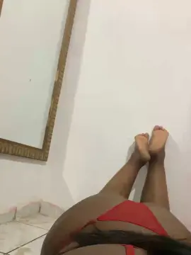 Luannaa00  live sex cam