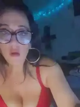 Shortybae888  live sex cam