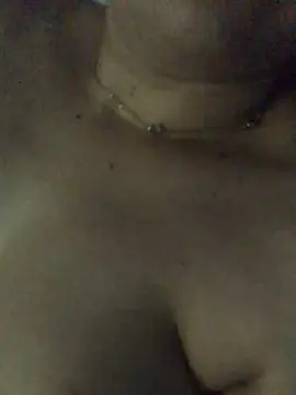 Daiana70  live sex cam