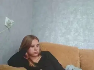 LavonneAtwell  live sex cam