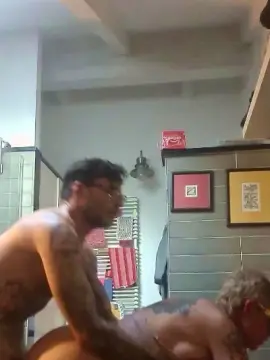 Laccio7up  live sex cam