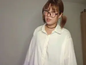 NonaGividen  live sex cam