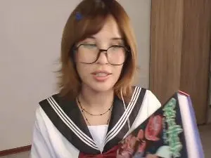 NonaGividen  live sex cam