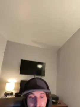 Maximolesagehu1  live sex cam