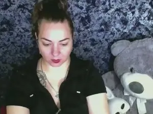 Evelineli  live sex cam