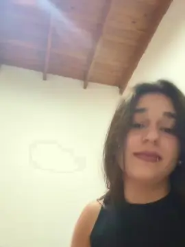 Tizibayby  live sex cam