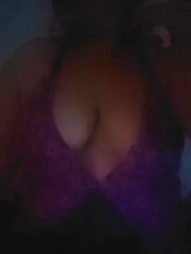 Bego21  live sex cam