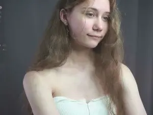 AstridAdkison  live sex cam
