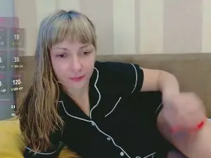 CandyxSpicy  live sex cam