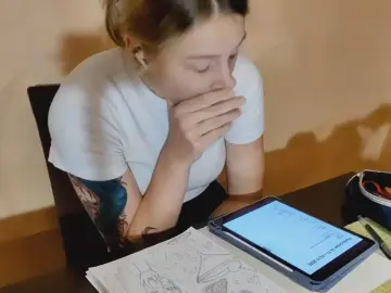 LynnReisig  live sex cam