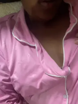 Luluzinha46  live sex cam