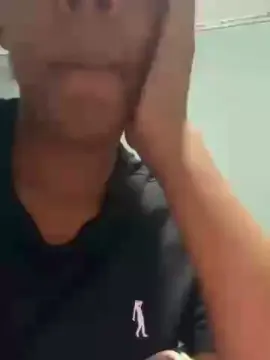 Luluzinha46  live sex cam