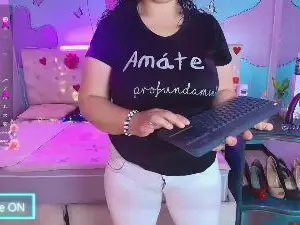 Sammy_Mature  live sex cam
