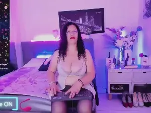 Sammy_Mature  live sex cam