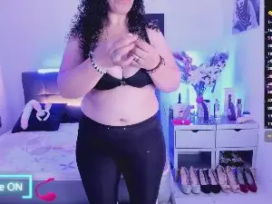 Sammy_Mature  live sex cam