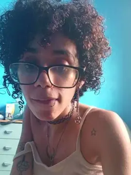 Sweetieladie  live sex cam