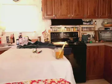 XxpixeyxX  live sex cam