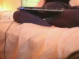 XxpixeyxX  live sex cam