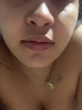 Ellymanauara  live sex cam