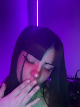 Ugly_shinii  live sex cam