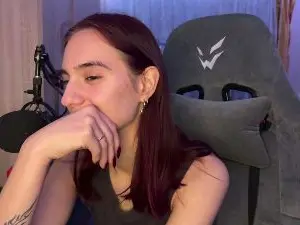CharaShima  live sex cam