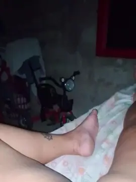 Hotgelis  live sex cam