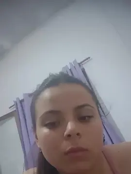 Tuloli1  live sex cam