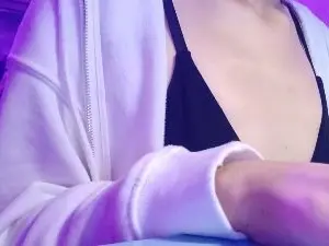 Loretpall1  live sex cam