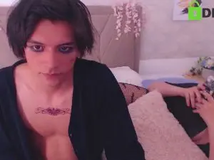 Raven_n_matt  live sex cam
