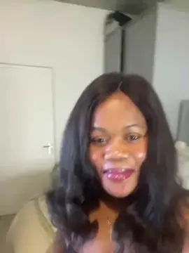 Camilla2  live sex cam