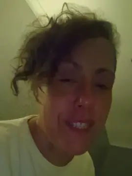 Shazza26  live sex cam
