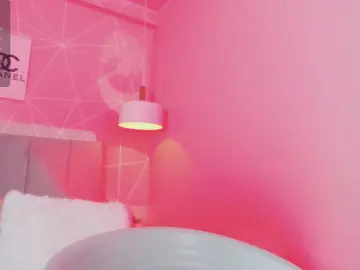 Dolly_zoe  live sex cam