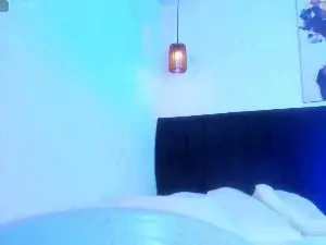 Dolly_zoe  live sex cam