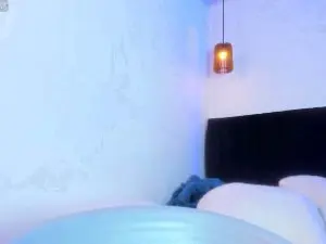 Dolly_zoe  live sex cam