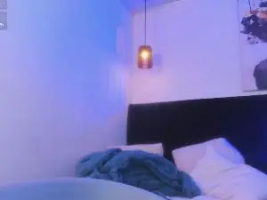 Dolly_zoe  live sex cam