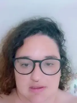 Garotaindie  live sex cam