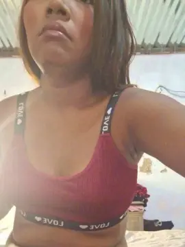 Lucryfer  live sex cam