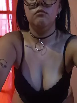 Blanquit05  live sex cam