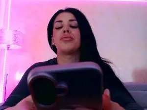 LaylaCruzRose  live sex cam