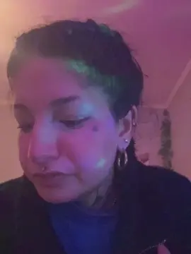 AdriCut3  live sex cam