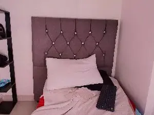 Andrea_lovely  live sex cam