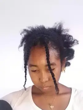 Vaniah0  live sex cam