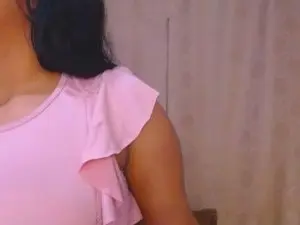 Bicky_24  live sex cam