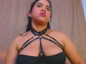 Bicky_24  live sex cam